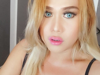 Alter: 28 / Stier - Alter: 160 / mollig - Geschlecht: transsexuell - Ausrichtung: transsexuell - Haare: braun / lang - Piercing: keins - bewebmaster-Alter:  - Hautfarbe: weiss - Augen: schwarz - Rasur: stark behaart